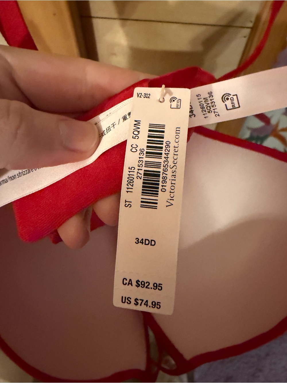 Victoria's Secret Very Sexy Logo Shine in Lipstick Red 34DD - Picture 3 of 6